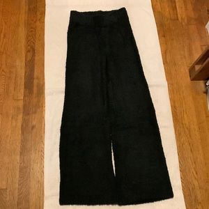 NWT Skims Cozy Knit Pants (size L/XL)